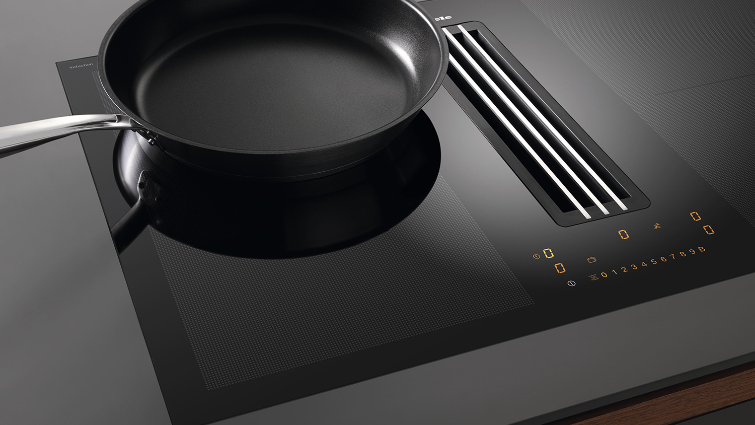 Miele 80cm 4 Zone Induction Cooktop with Downdraft Rangehood Black