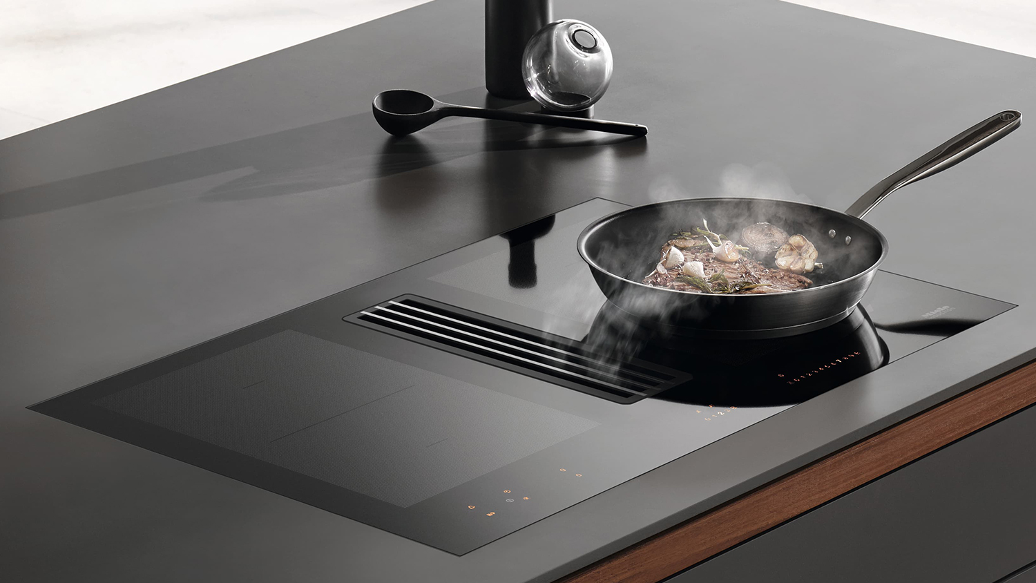 Miele 80cm 4 Zone Induction Cooktop with Downdraft Rangehood Black