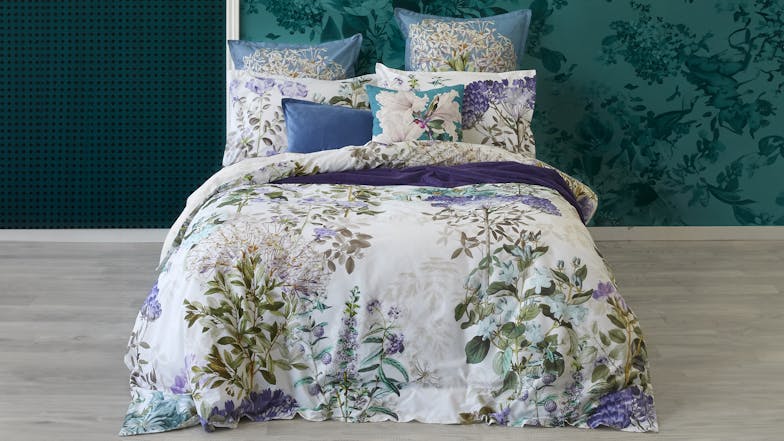 Julia Duvet Cover Set by Luxotic