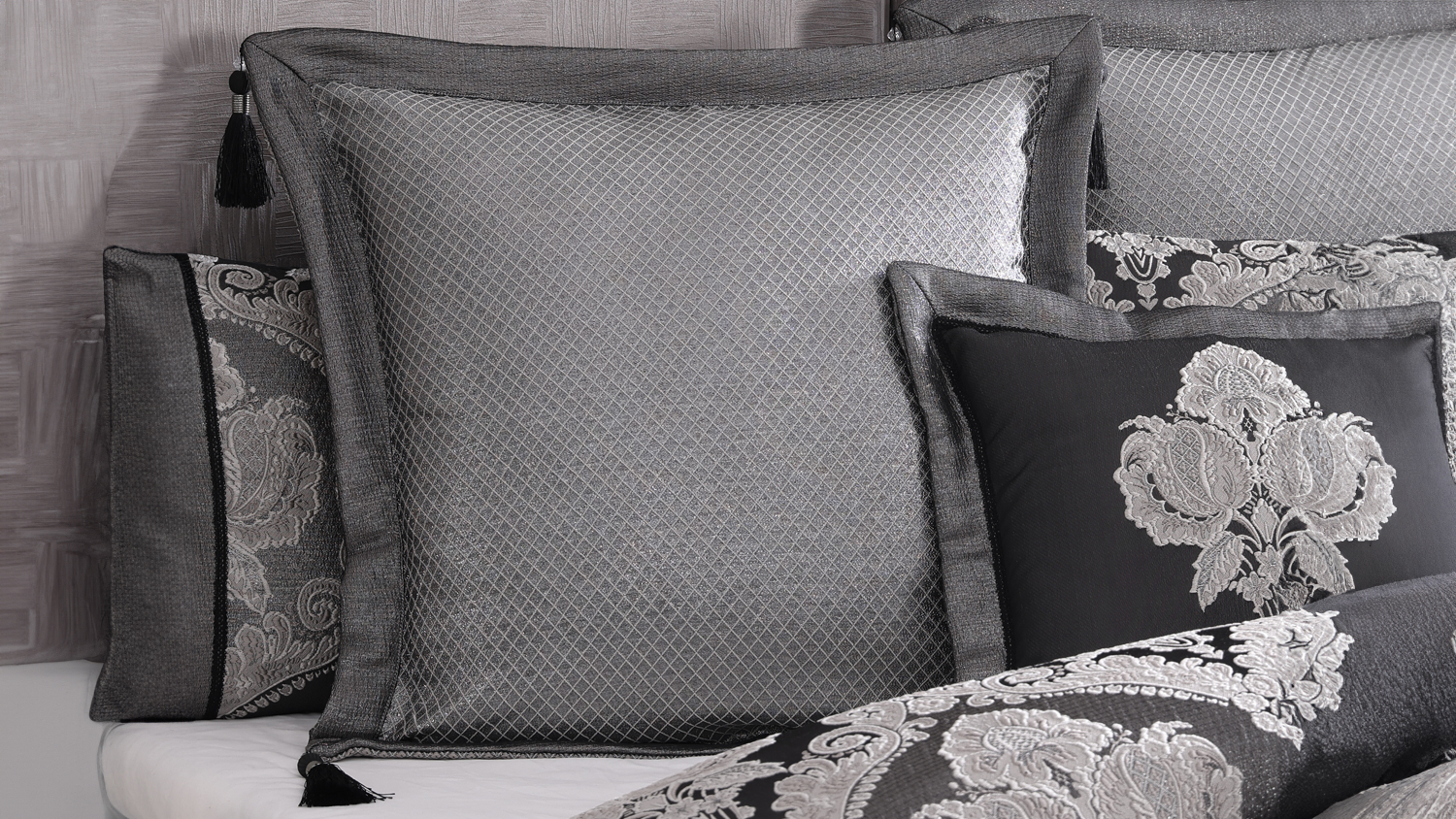 Emerson Granite European Pillowcase by Da Vinci