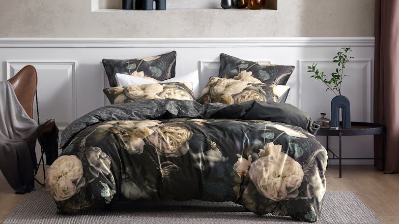 Belezza Night Duvet Cover Set by Logan & Mason Platinum - King