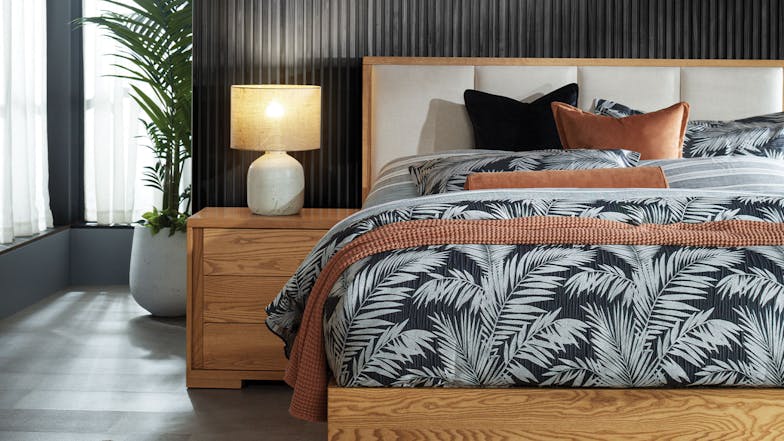 Villa Black Duvet Cover Set by Logan & Mason Platinum - Super King AU