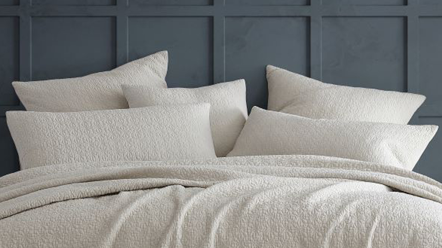 Kayo Linen Standard Pillowcase Pair by Platinum