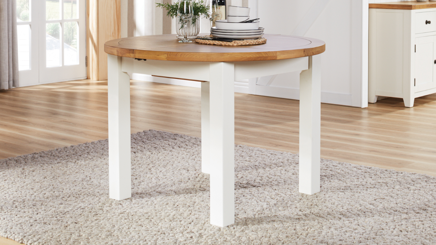 Colchester Round Extension Dining