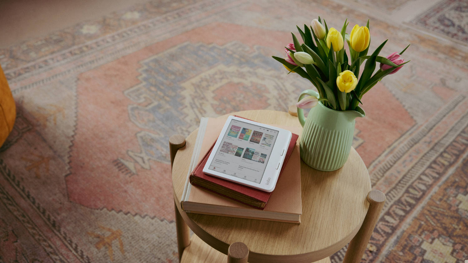 Kobo Libra COLOUR 7" 32GB Wi-Fi eReader - White (N428-KU-WH-K-CK)