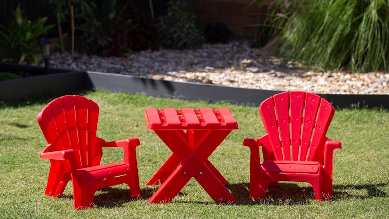 Hacienda Children's Plastic Outdoor Furniture Set 3pcs. - Red