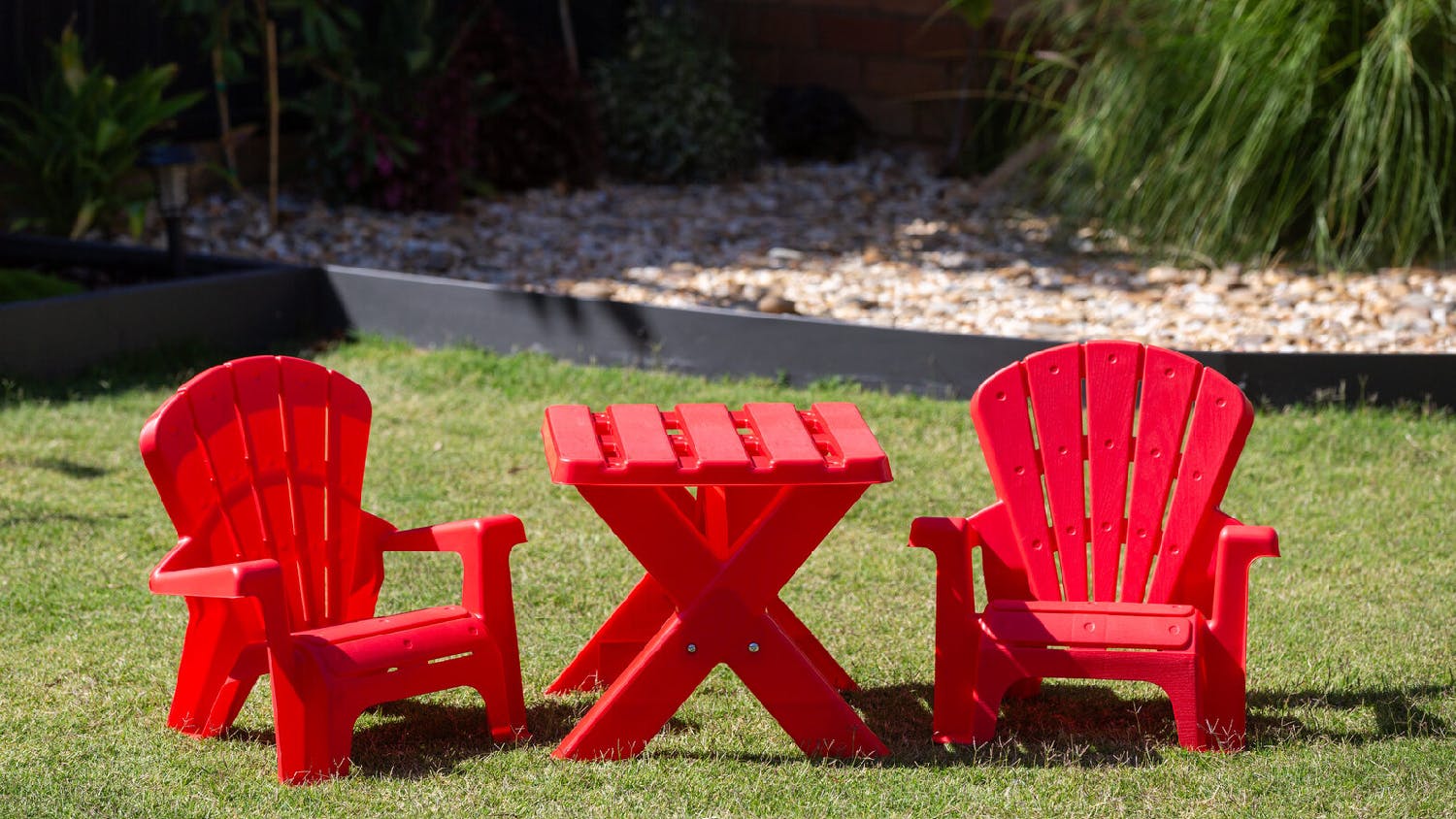 Hacienda Children's Plastic Outdoor Furniture Set 3pcs. - Red
