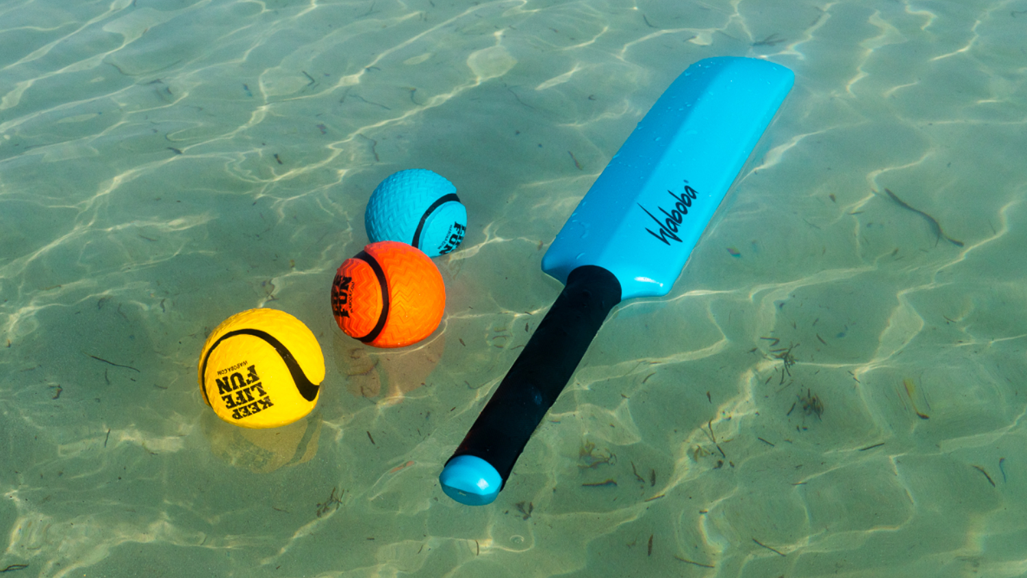 Waboba "Water Cracket" Beach Cricket Set with Zag Ball