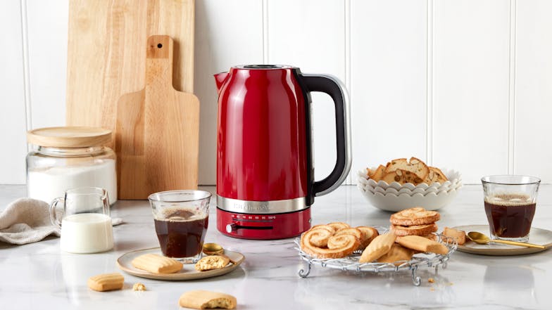 KitchenAid 1.7L Variable Temperature Kettle - Empire Red (5KEK1701AER)