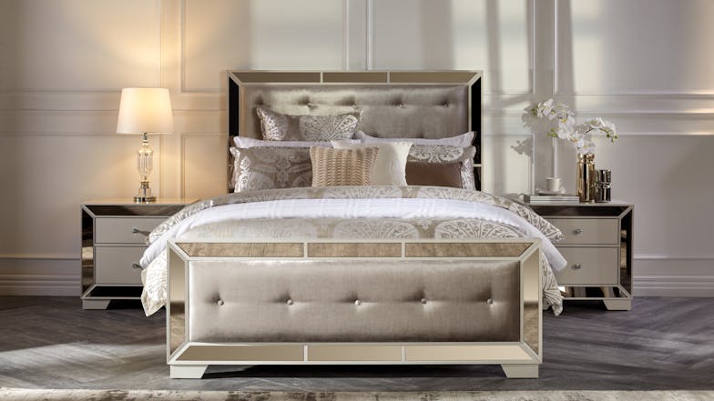 Juliette Queen 5 Piece Dresser and Mirror Bedroom Suite