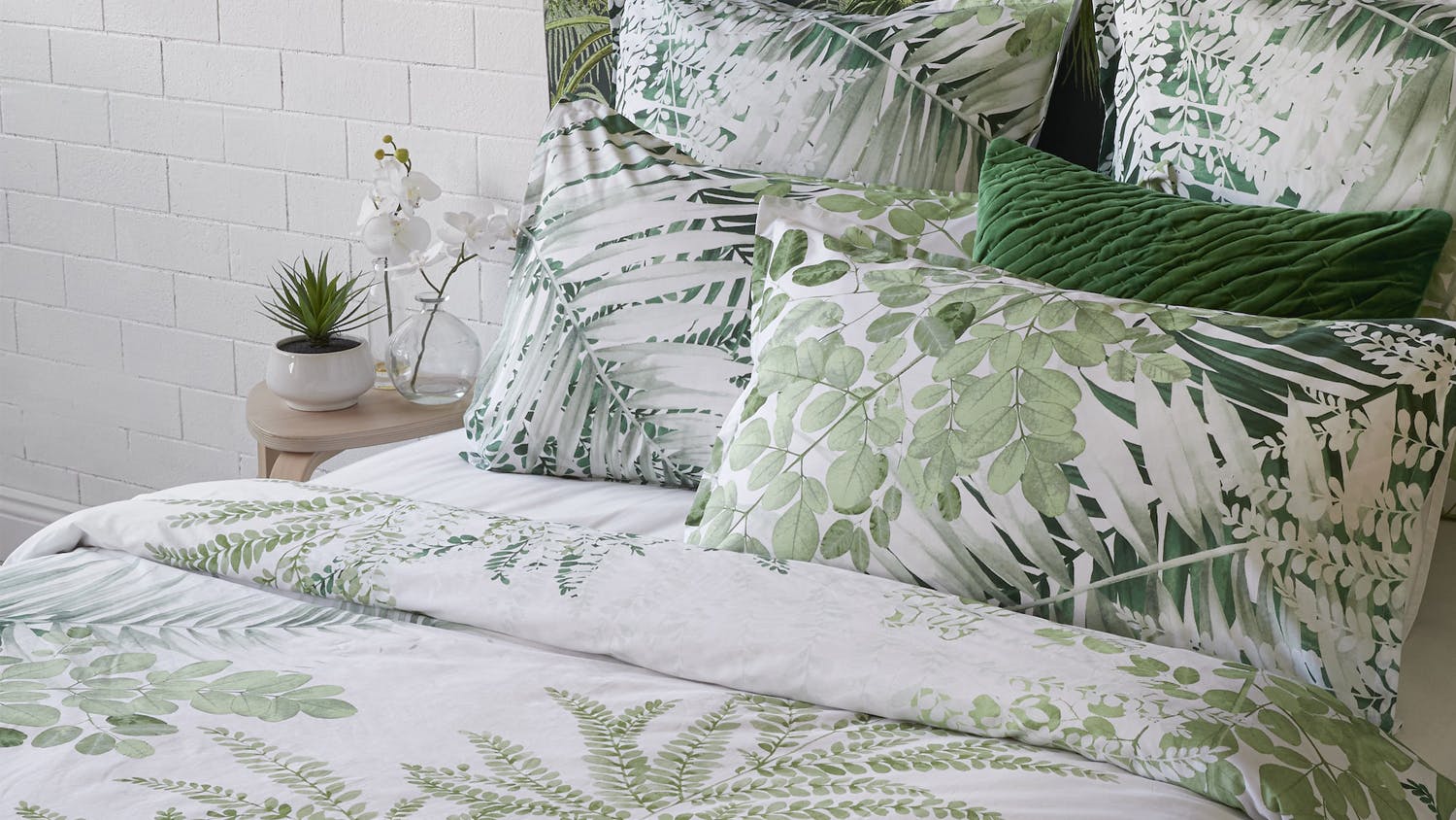 Breeze Duvet Cover Set by Luxotic - King