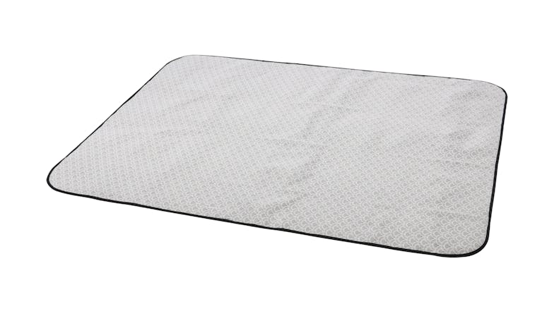 Sherwood Ascot Polysester Picnic Rug 1.5 x 2m - Grey Shells