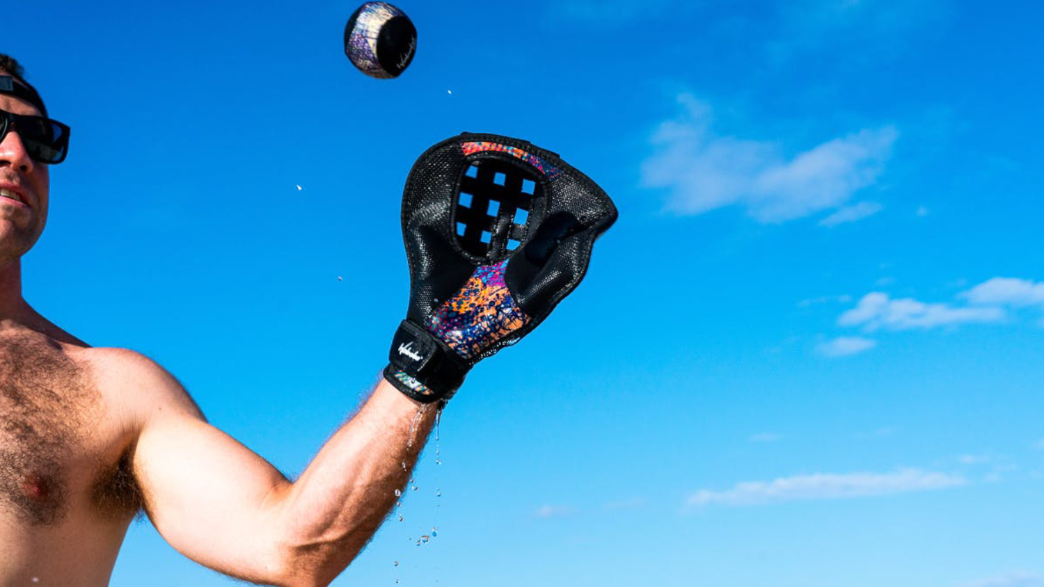 Waboba CATCH Ambidexterous Watersports Catch Mitt