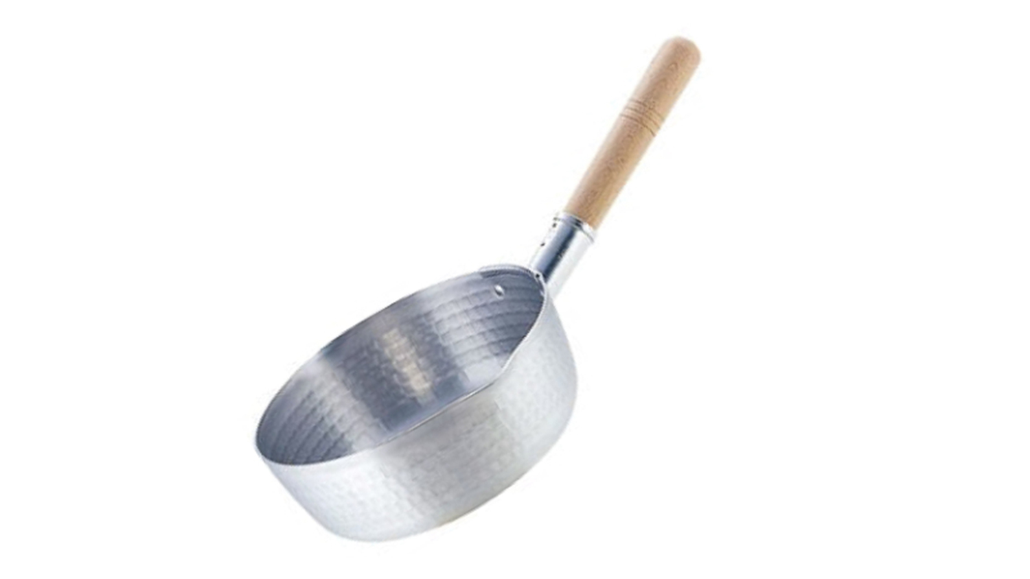 Koinu "Yukihira" Aluminium Saucepan with Wooden Handle, Pouring Lip 18cm