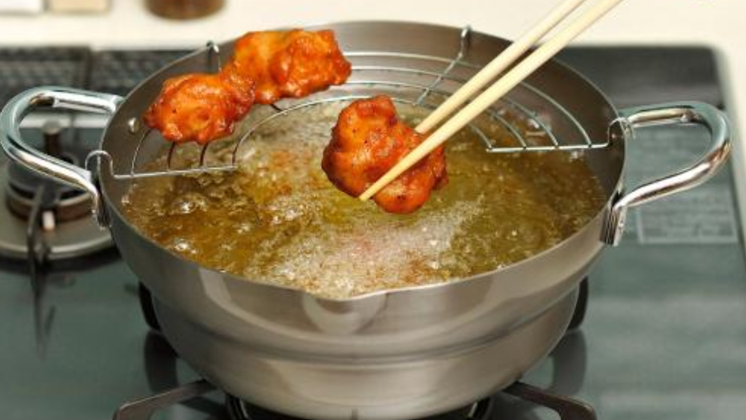 Chitose Iron Tempura Deep Frying Pot with Driptray, Handles