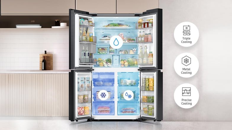 Samsung 636L Quad Door Fridge Freezer with Ice & Water Dispenser - Black (AI Family Hub/RF65DG9HC3B1SA)
