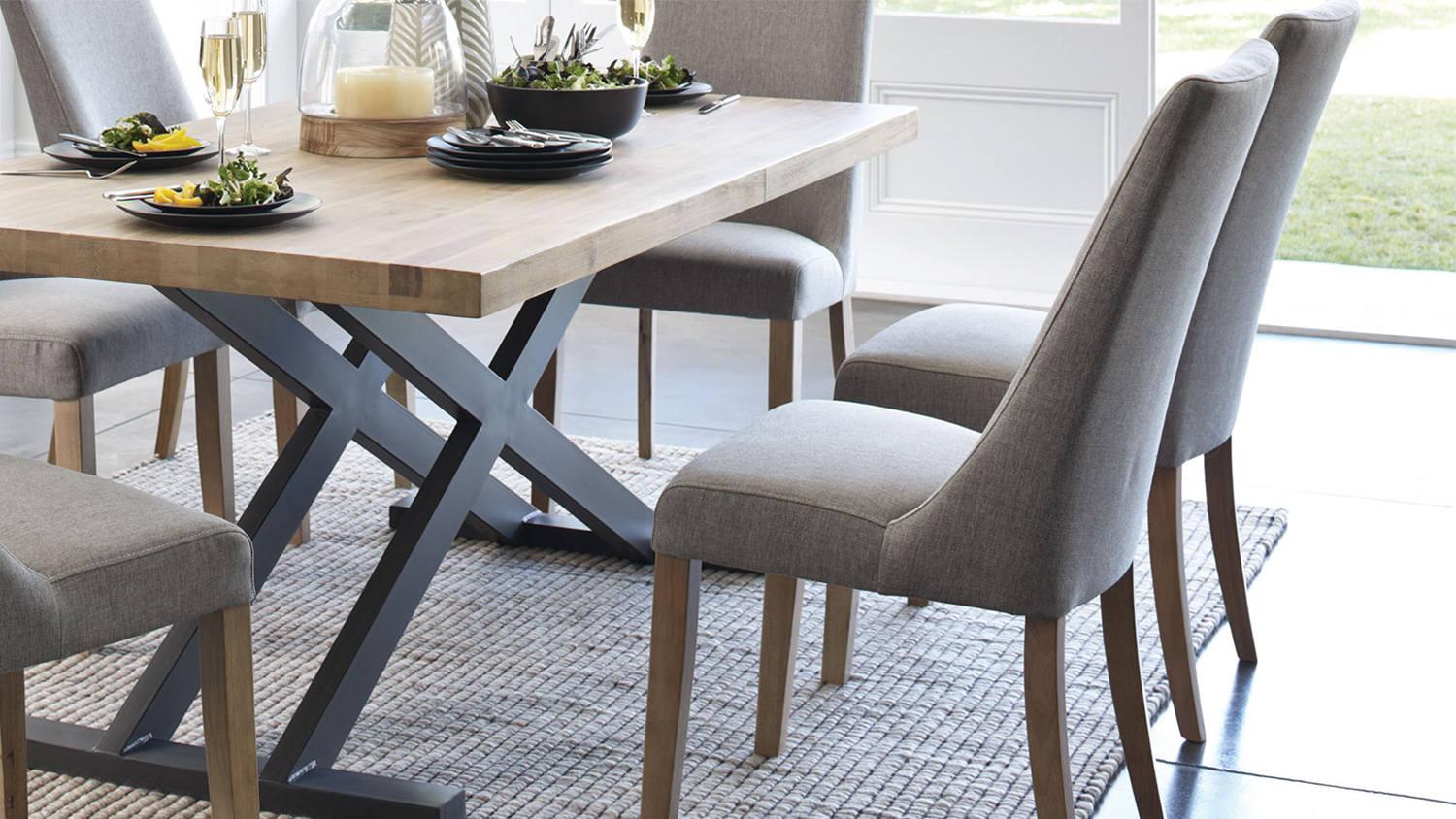 Bari 7 Piece Dining Suite