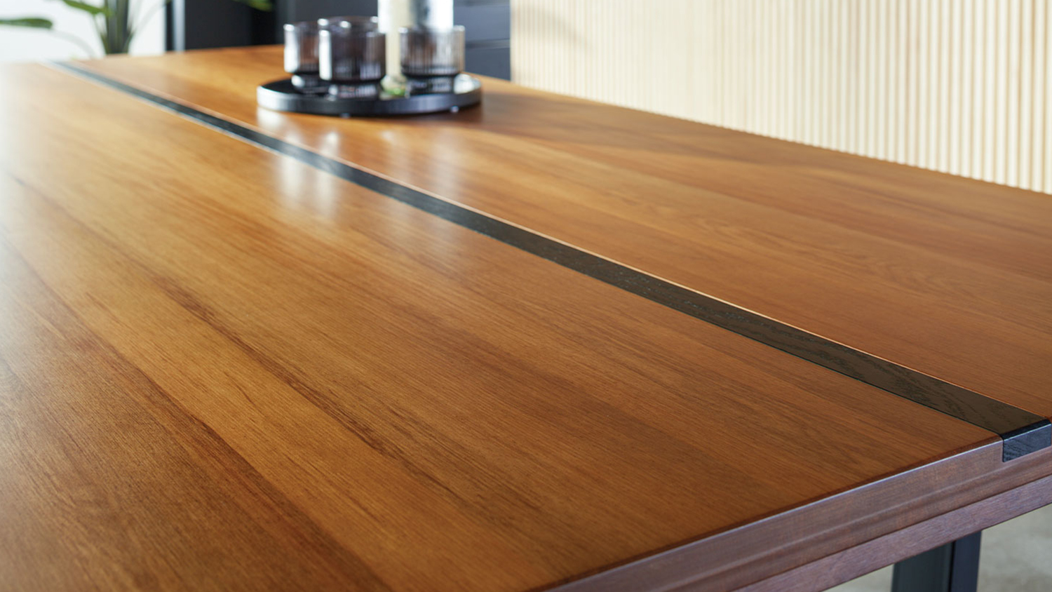 Wyuna Bay 2000 Dining Table