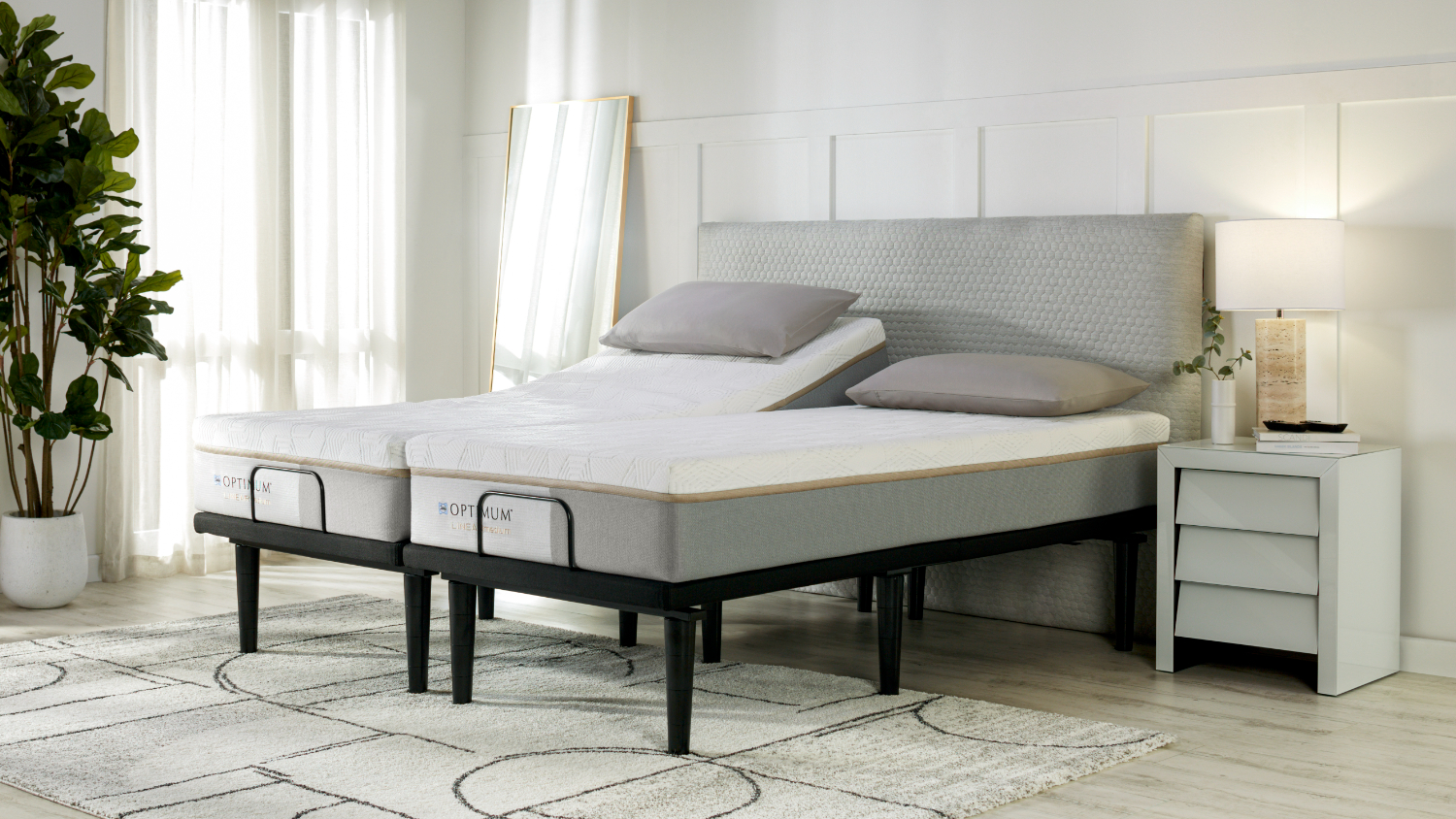 Sealy Optimum Linear Medium Split Super King Mattress with Ease 4.0 Adjustable Base by Tempur