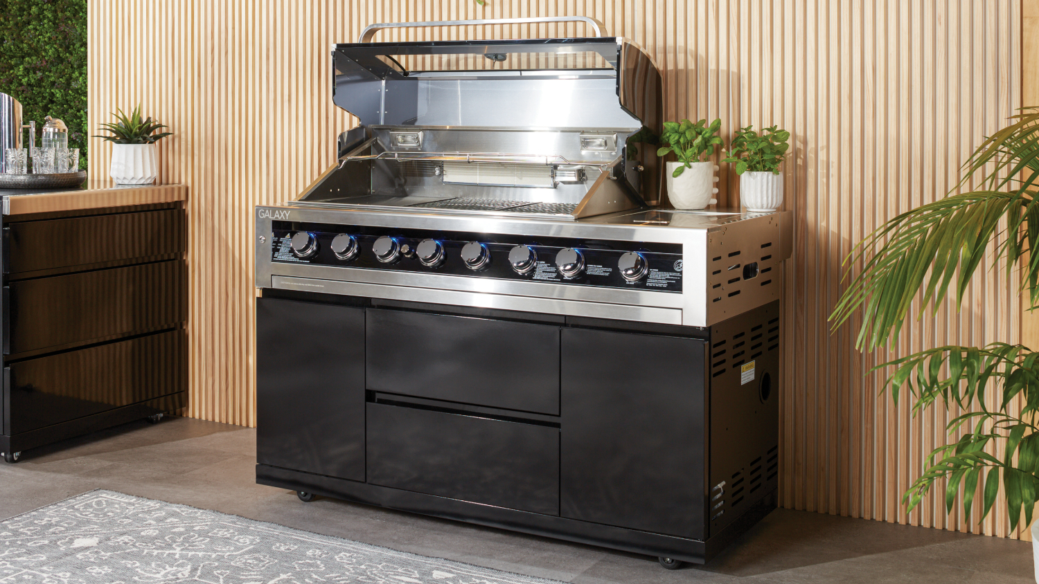 Gasmate Galaxy Black 6 Burner Gas BBQ