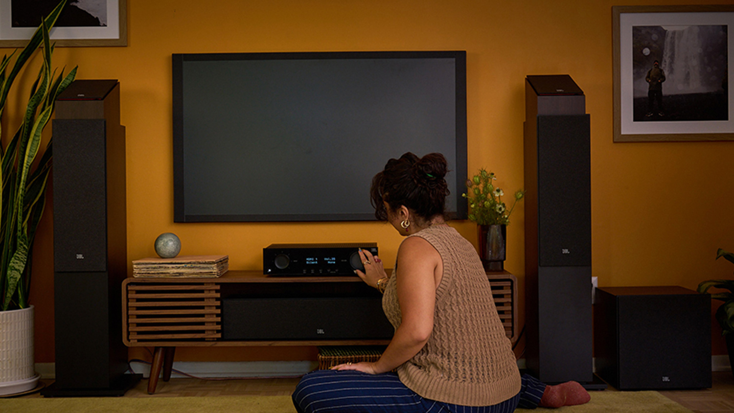 JBL MA510 5.2 Channel 8K Wireless AV Receiver - Black