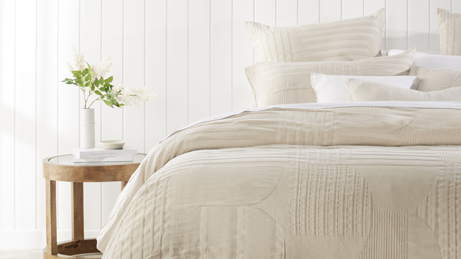 Lane Natural Duvet Cover Set by L'Avenue