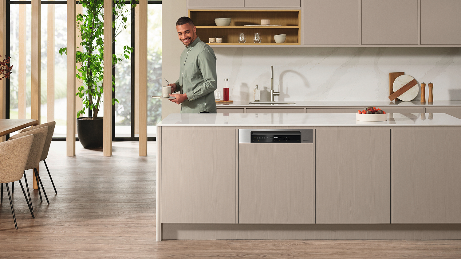 Miele 15 Place Setting Semi-Integrated Dishwasher - Panel Ready (12531690)