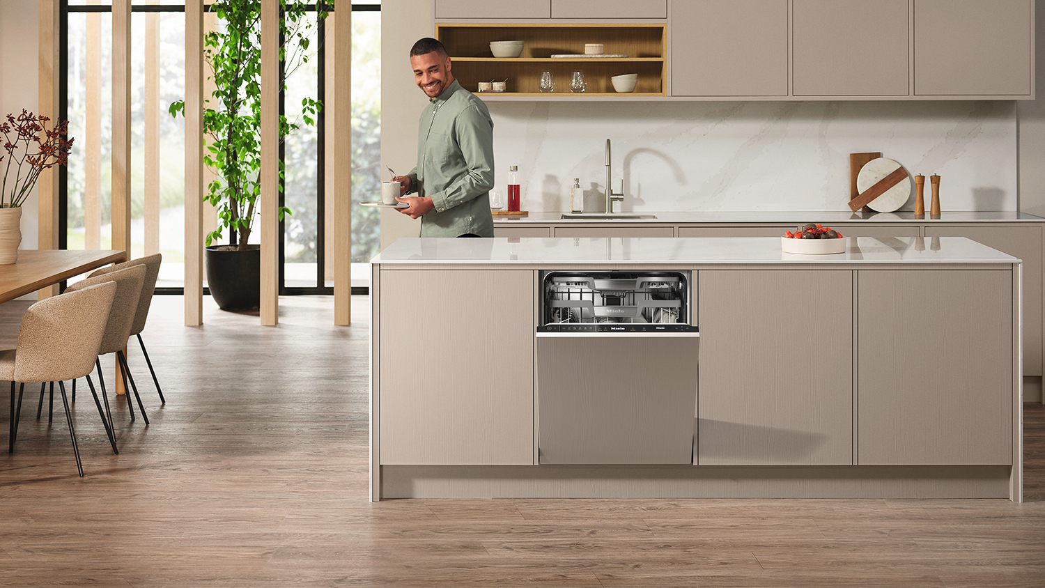 Miele 15 Place Setting Dishwasher - Fully Integrated with 15 Programs - Panel Ready (G 7799 SCVi XXL/12531720)