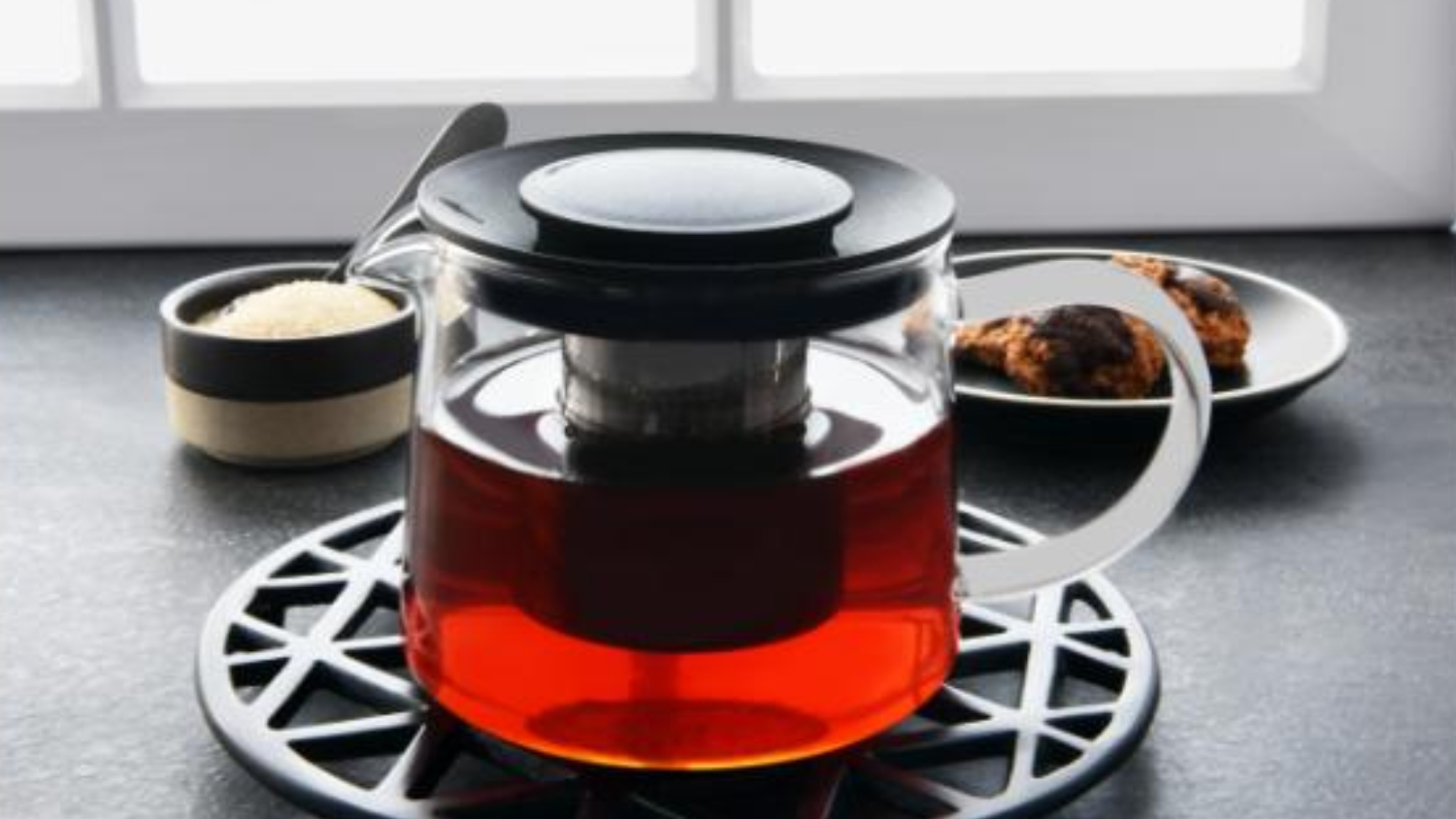 Brew Glass Teapot with Infuser 600ml - Plastic Lid