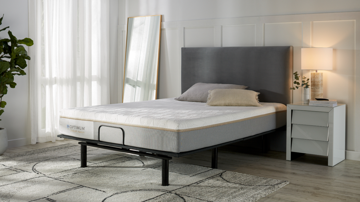 Sealy Optimum Linear Medium Queen Mattress with Motion Queen Adjustable Base by Tempur