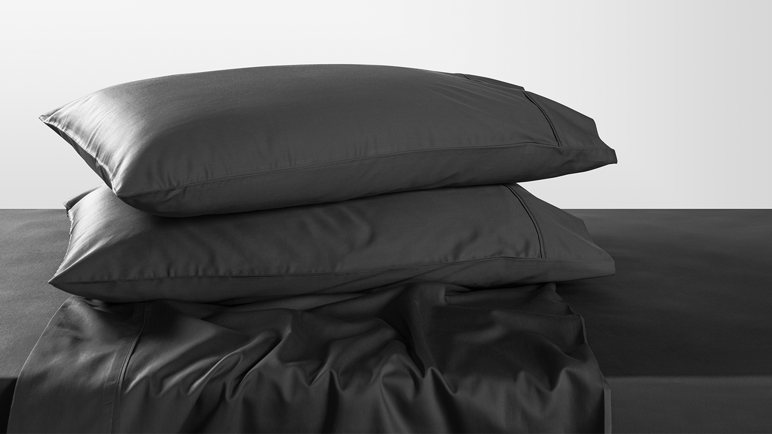 400TC Bamboo Cotton Charcoal Sheet Set by L'Avenue