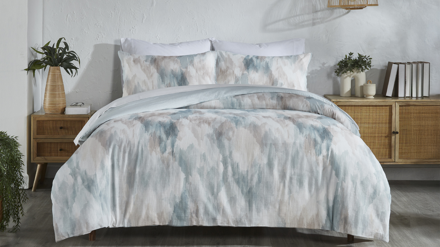 Ella Seafoam Duvet Cover Set by L'Avenue