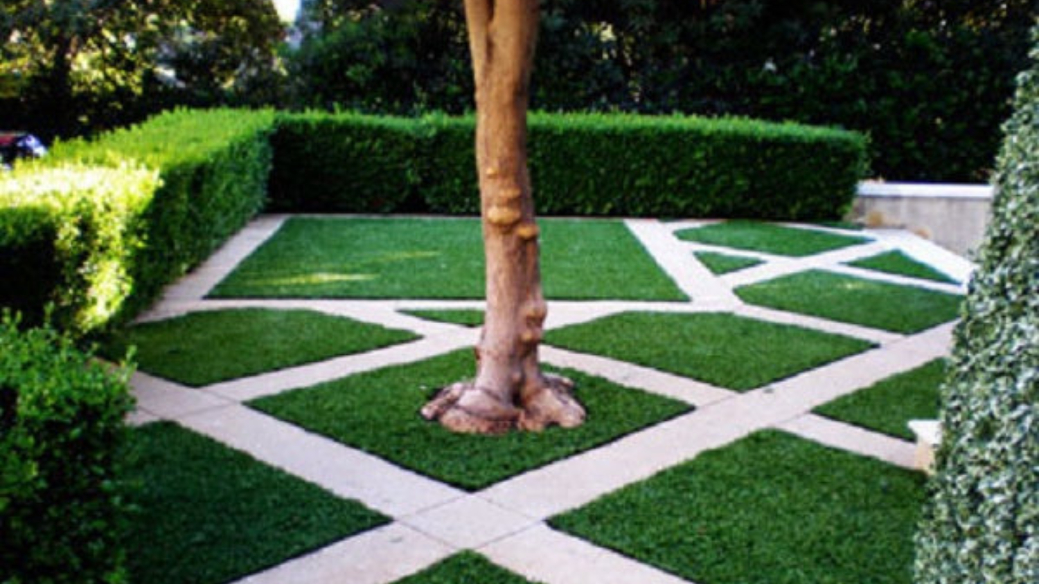 TSB Living Artifical Grass 10mm/2 x 5m - Olive