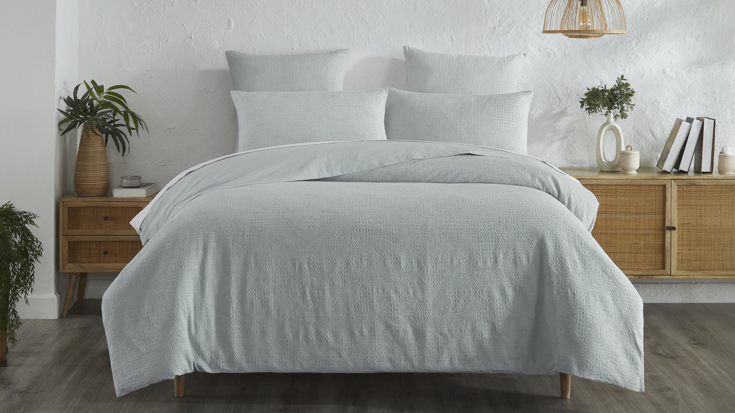 Tasman Waffle Silver Duvet Cover Set by L'Avenue