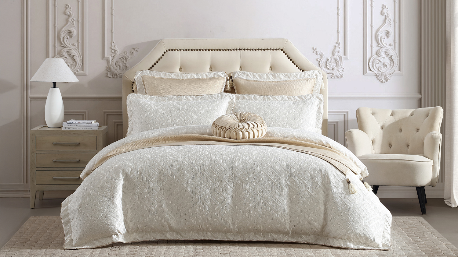 Athena Gold European Pillowcase by Da Vinci