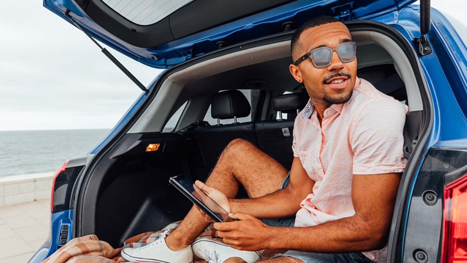 JBL Soundgear Square Frames Wireless Open-Ear Audio Sunglasses - Onyx (JBLSNDGEARFMSSONX)