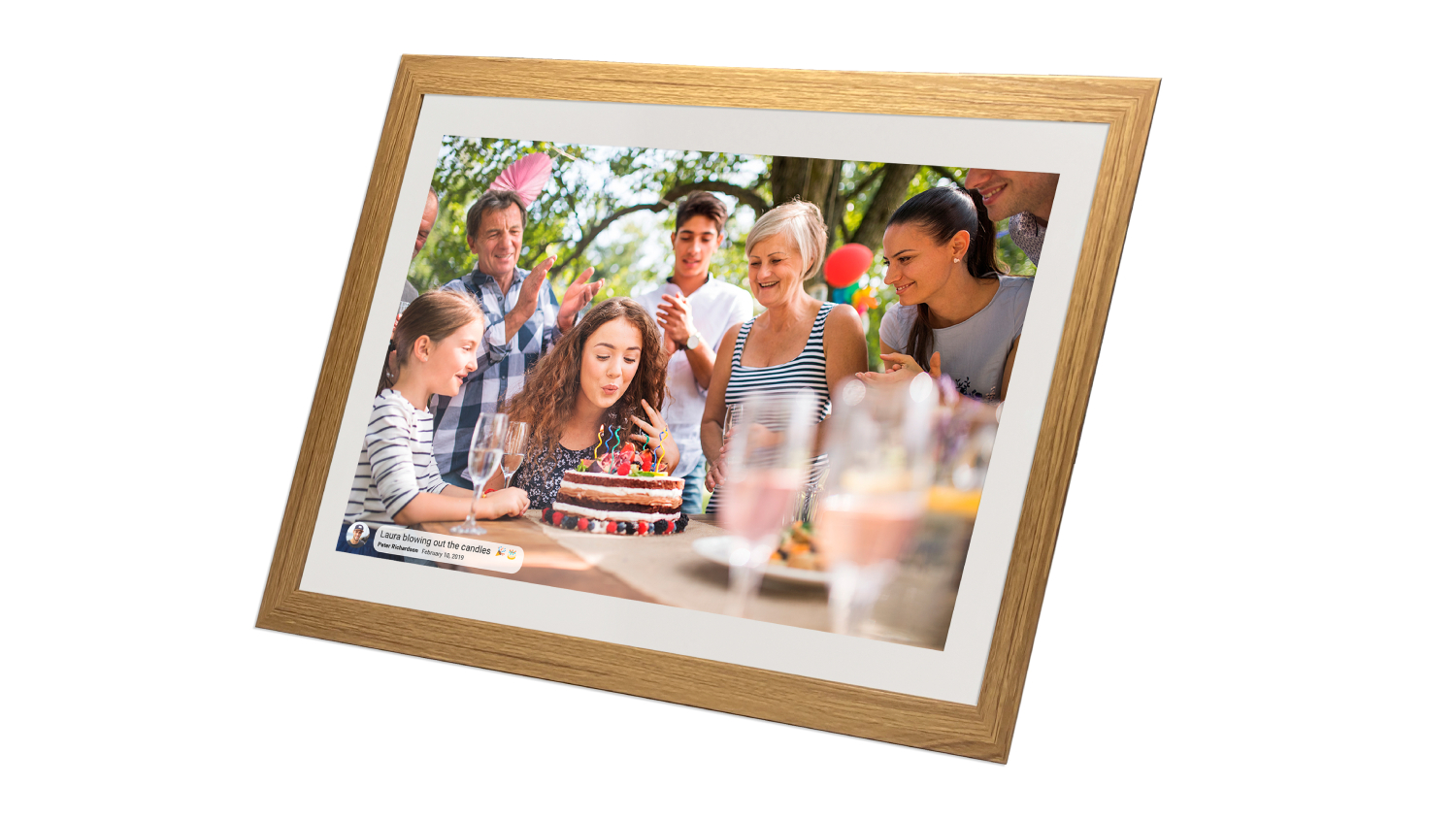 Jackson Frameo 15.6" Digital Photo Frame - White with Oak Frame (DPF1003)