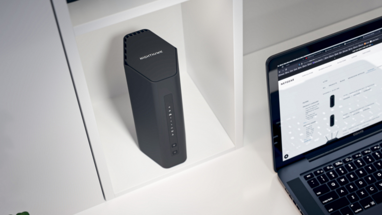 Netgear Nighthawk RS200 BE6500 Dual-Band Mesh Wi-Fi 7 Router - 1 Pack (Black)