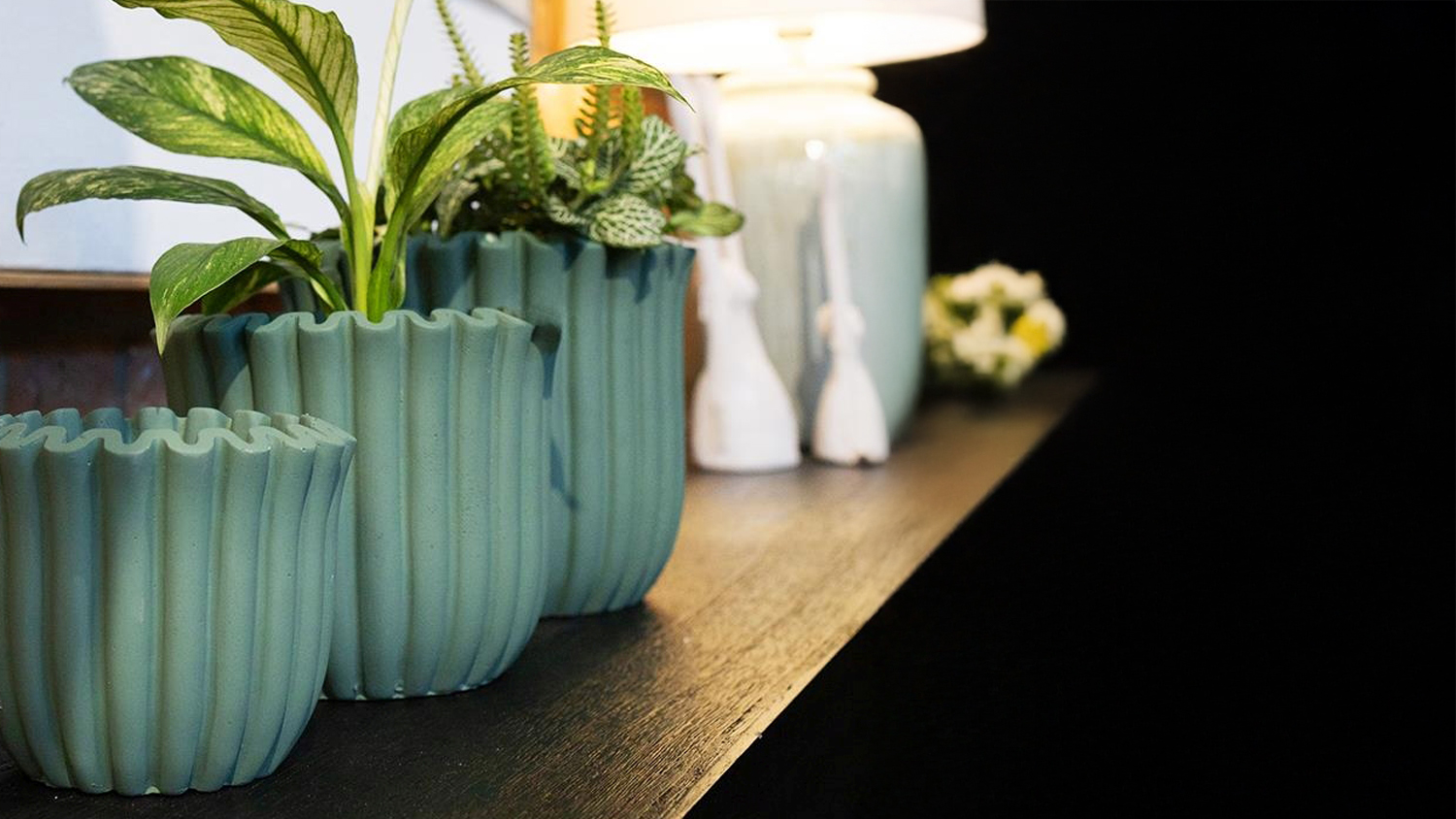 Wave Cement Pot - 13cm