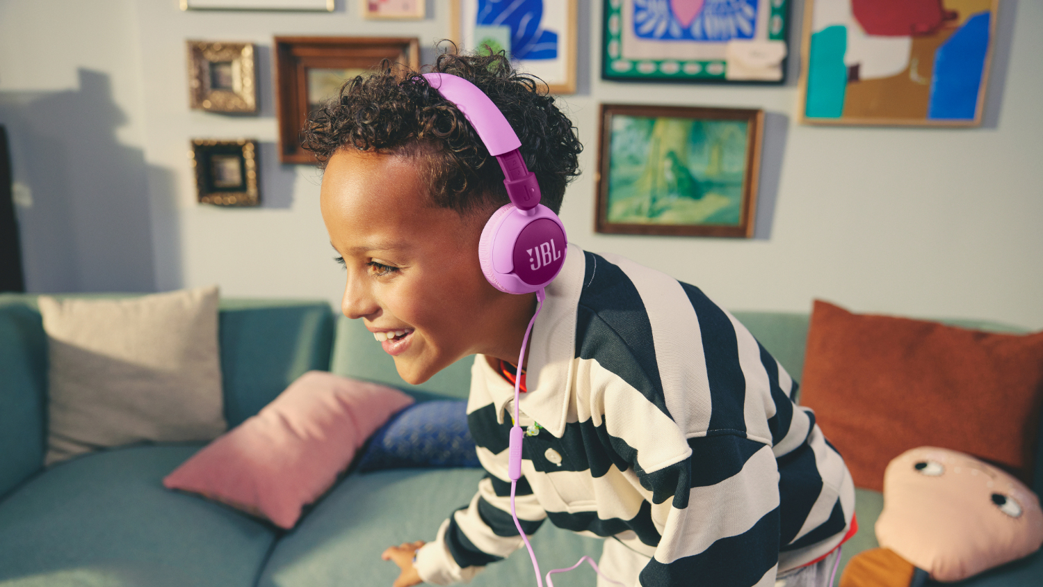 JBL Junior 320 Wireless Over-Ear Headphones - Purple