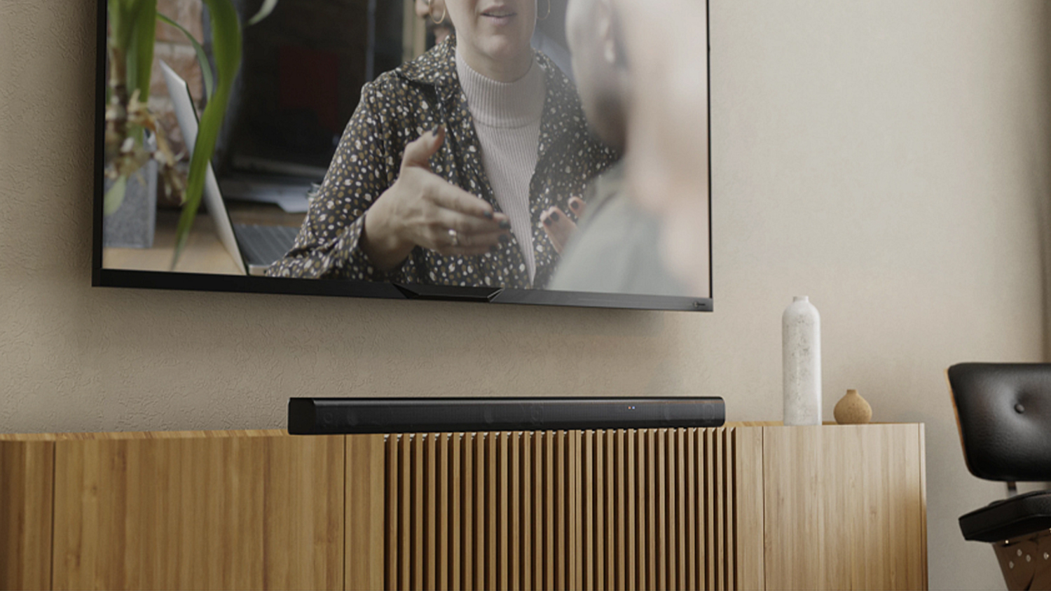 JBL 3.1 Channel Smart Soundbar & Subwoofer with Virtual Dolby Atmos - Black (JBLSB580BLKAS2)