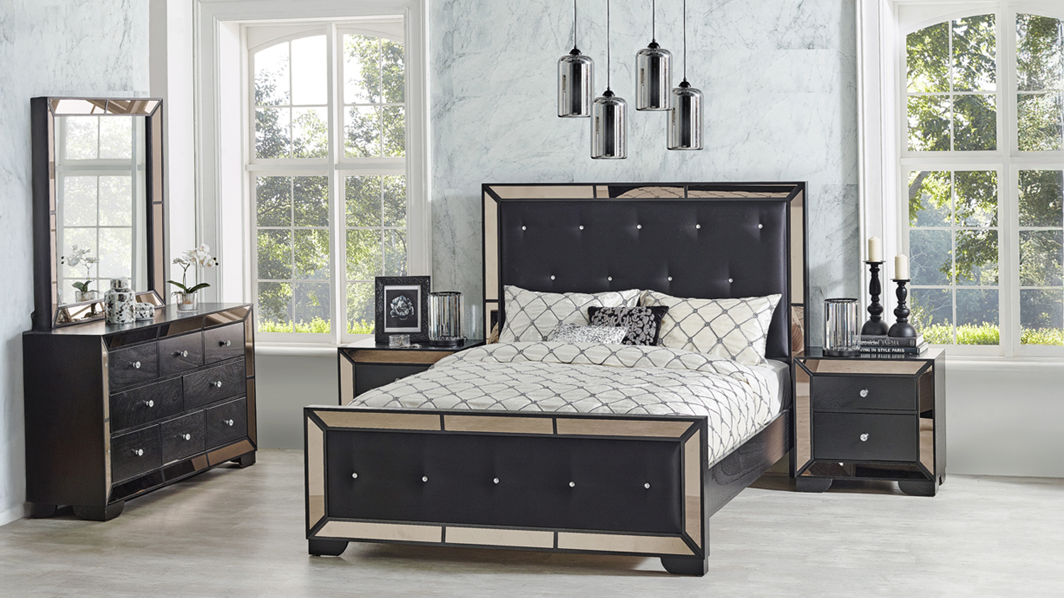 Juliette Queen Black Bed Frame