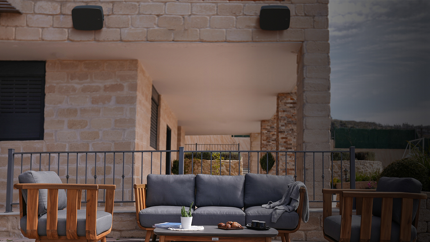 Klipsch RSM-800 400W 8" All Weather Outdoor Speaker - Pair/Black (RSM Series)