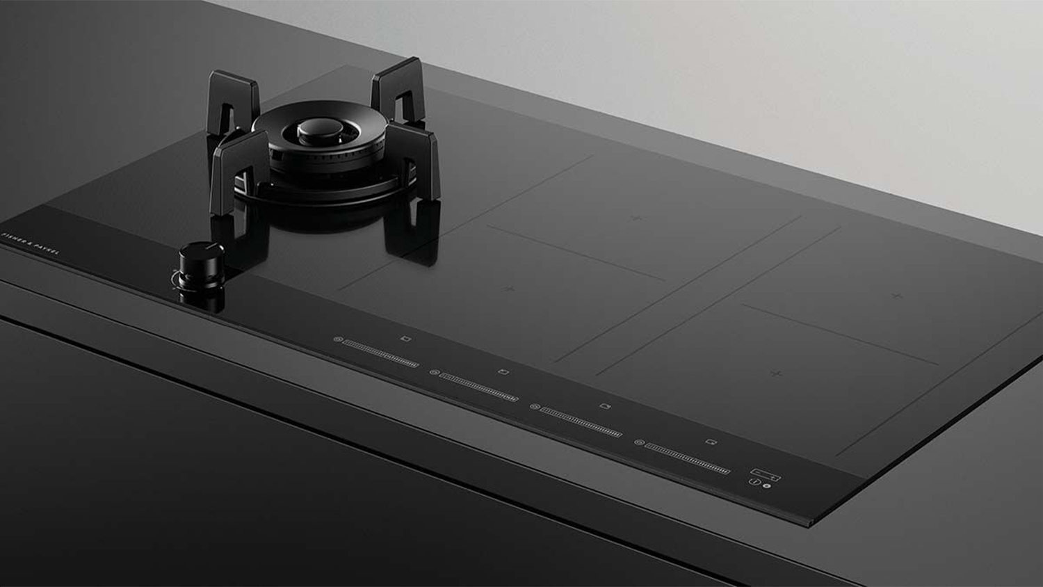 Fisher & Paykel 90cm 4 + 1 Zone Gas with Induction Cooktop - Black Glass (Series 9/CGI905DNGTB4)