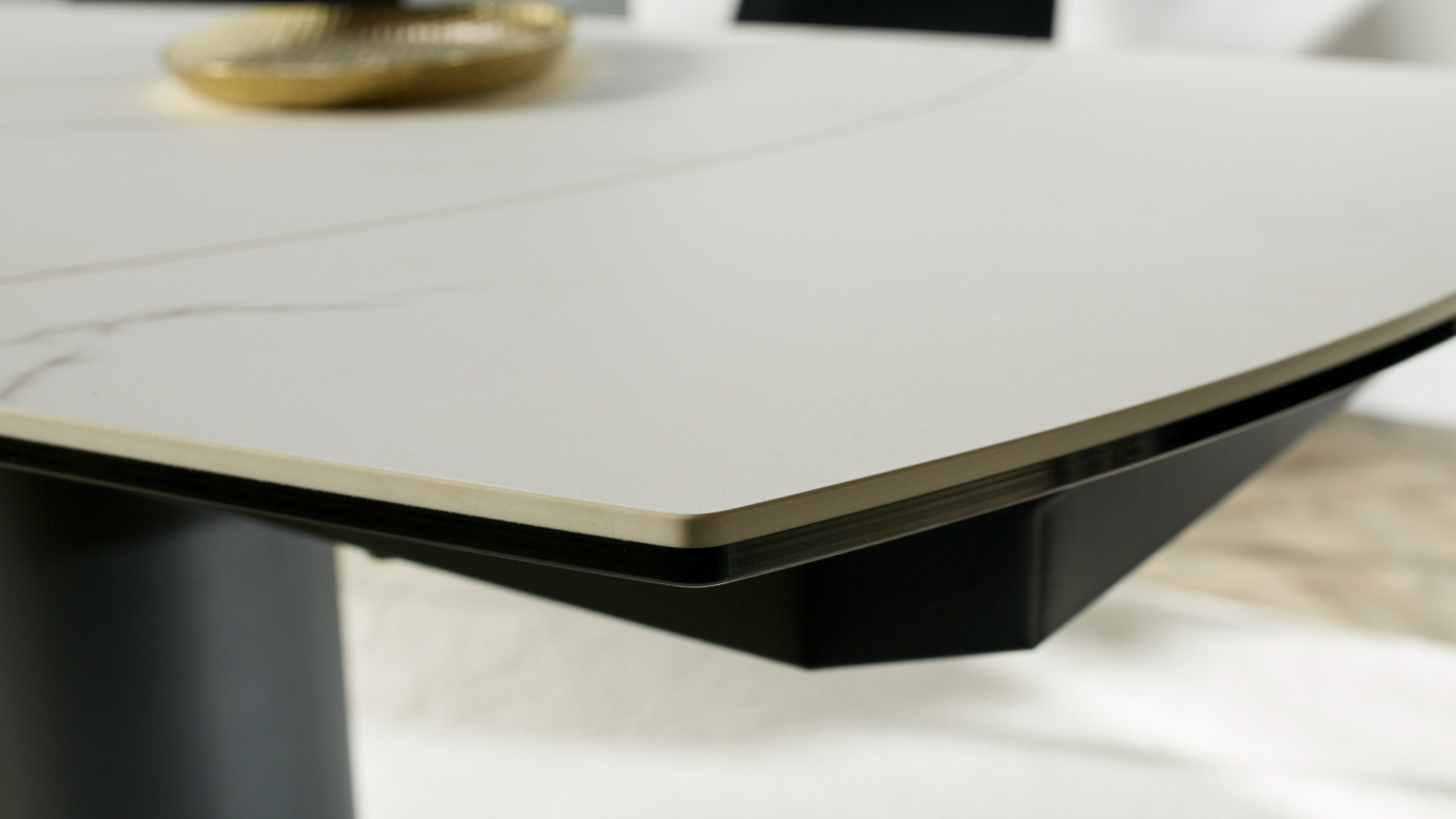 Juliet 7 Piece Extension Dining Suite