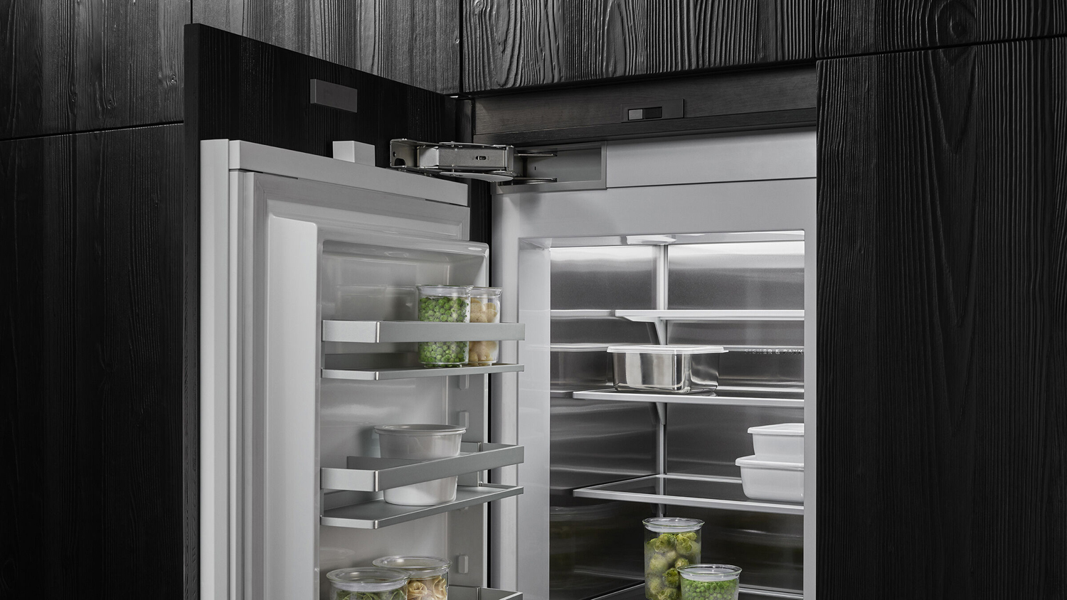 Fisher & Paykel 336L Integrated Single Door Vertical Freezer with Ice Maker - Panel Ready (Series 11/RS6121FRJE1)