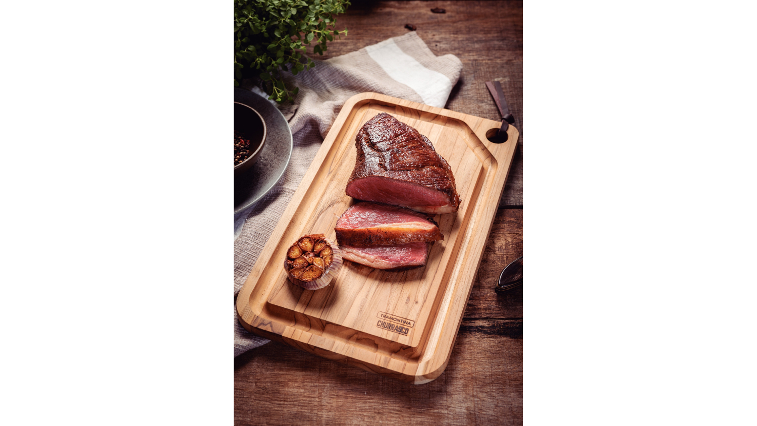 Tramontina Teak Cutting Board with Handle 330 x 200mm