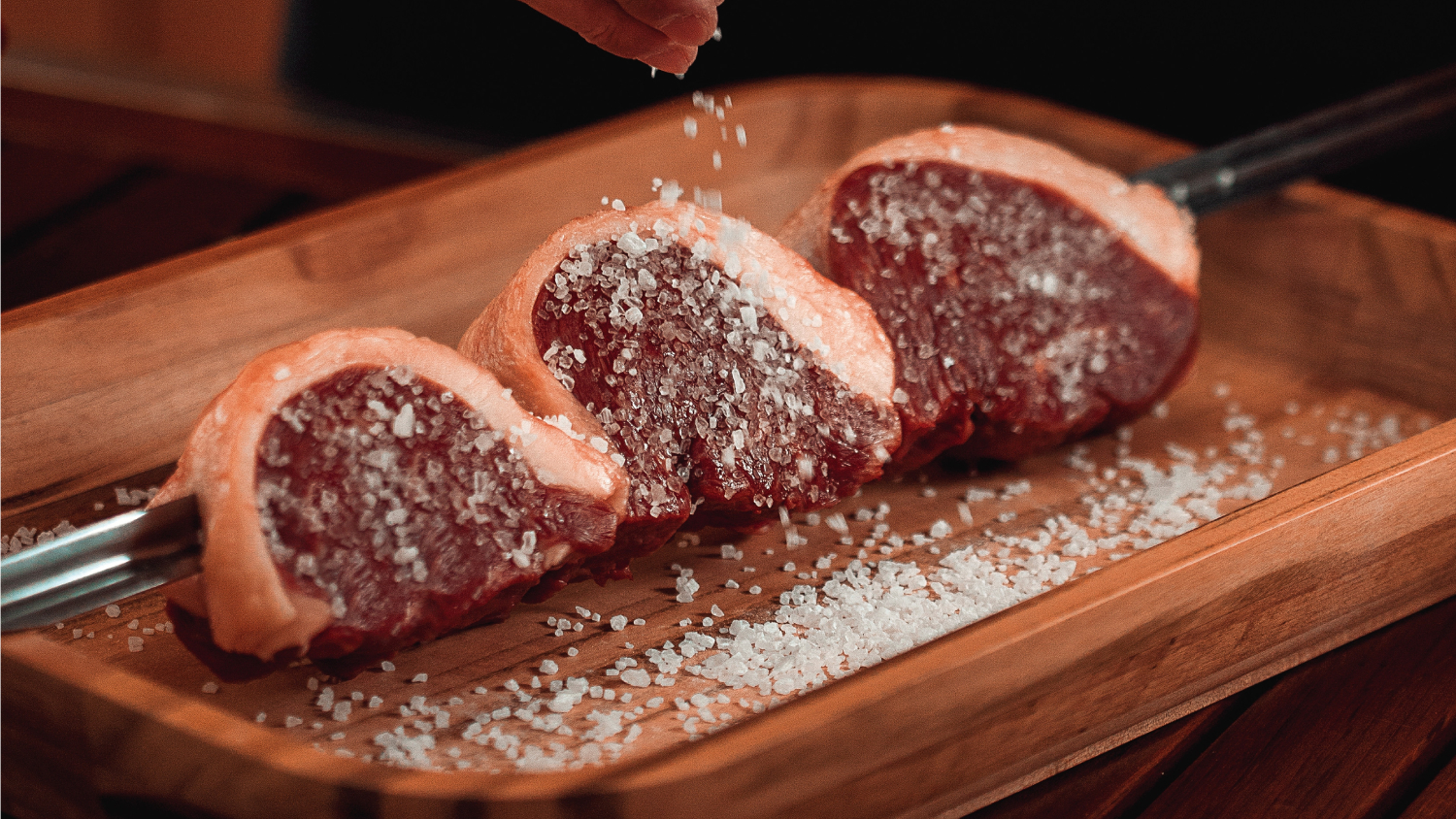 Tramontina Heavy-Duty Stainless Steel Barbeque Skewer with Wooden Handle 75cm