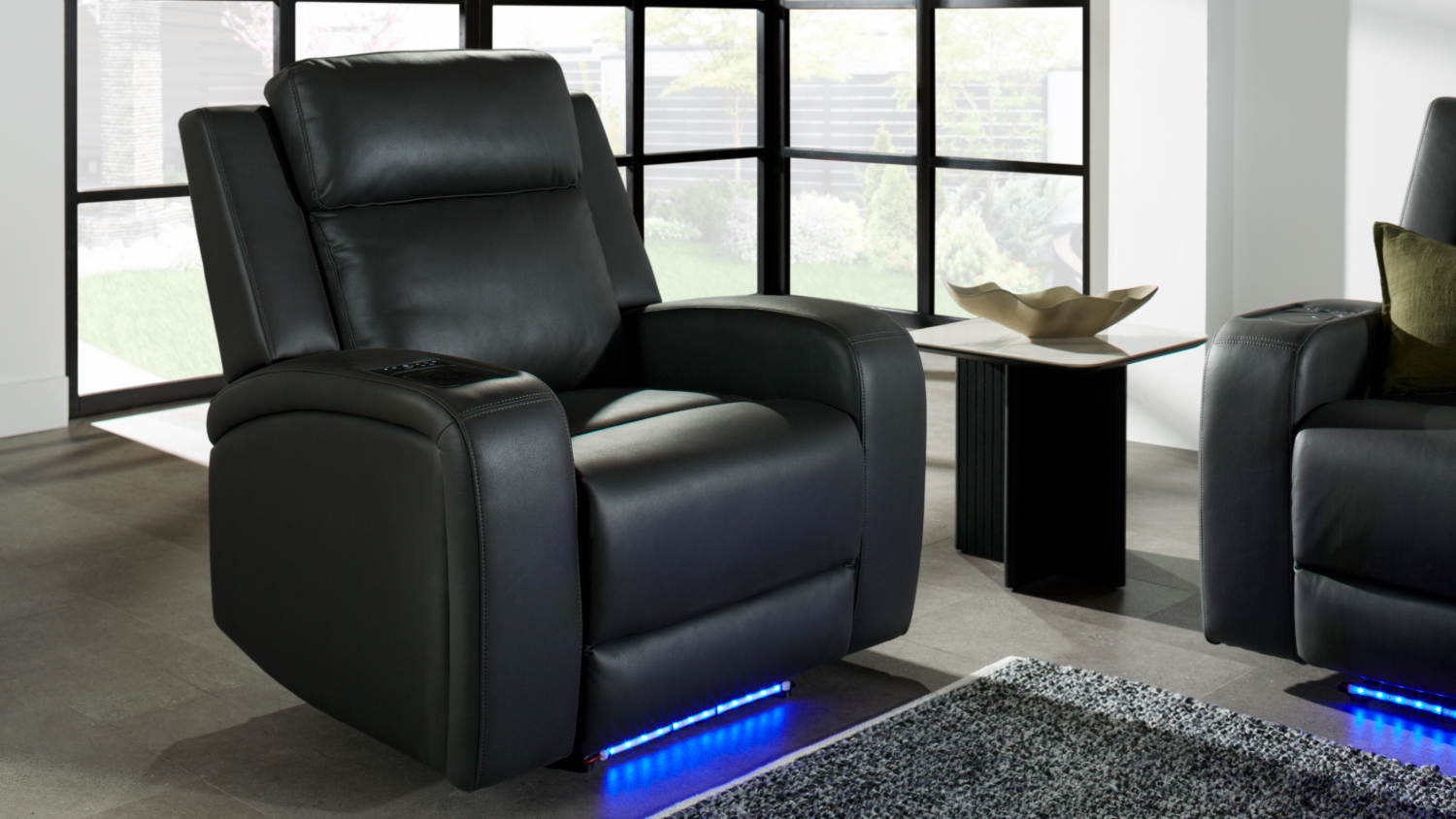 Quantum Fabric Electric Recliner Chair