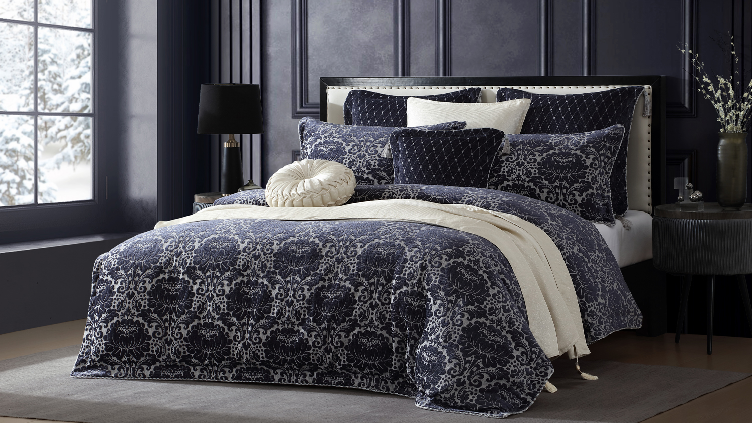 Esmeralda Ink Duvet Cover Set by Da Vinci